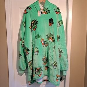 Oodie I Love Plants Cozy Fleece Hoodie Wearable Blanket Poncho NWT!